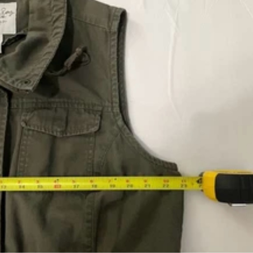 American Rag Cie Olive Zip-Up Vest Jacket Gathered Waist Women’s Size 2X - Picture 4 of 5
